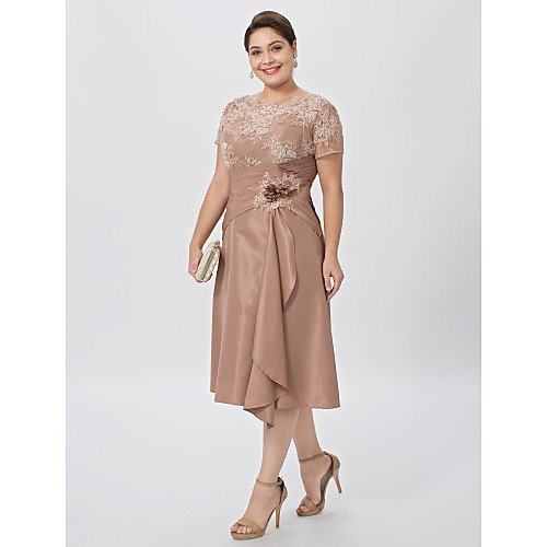 

A-Line Mother of the Bride Dress Classic & Timeless Glamorous & Dramatic Beautiful Back Illusion Neck Knee Length Taffeta Beaded Lace Short Sleeve with Side Draping Flower 2021