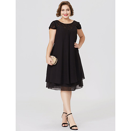 

Sheath / Column Jewel Neck Knee Length Chiffon / Lace Short Sleeve Little Black Dress / Plus Size / See Through Mother of the Bride Dress with Pleats / Beading / Lace Insert Mother's Day 2020