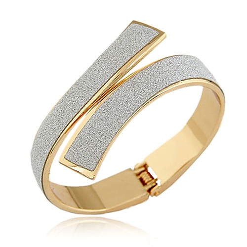 

Women's Bracelet Bangles Cuff Bracelet Statement Ladies Vintage Fashion Italian Alloy Bracelet Jewelry Gold / Silver For Party Gift