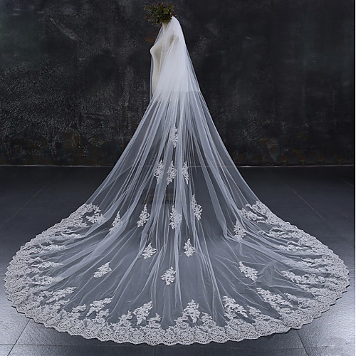 

Two-tier Lace Applique Edge / Wedding / Bridal Wedding Veil Chapel Veils / Cathedral Veils with Lace Lace / Tulle / Angel cut / Waterfall