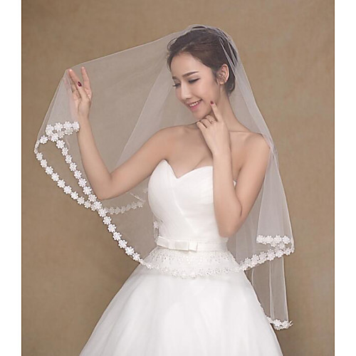 

One-tier Simple / Lace Applique Edge Wedding Veil Fingertip Veils with Scattered Bead Floral Motif Style 53.15 in (135cm) Tulle / Drop Veil