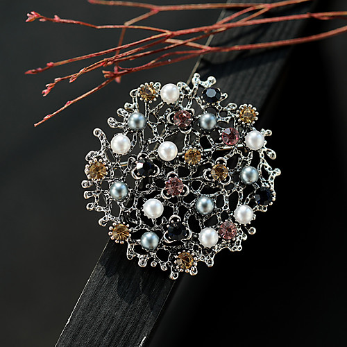 

Women's AAA Cubic Zirconia Brooches Hollow Out Petal Ladies Vintage Color Pearl Brooch Jewelry Silver / Black For Street