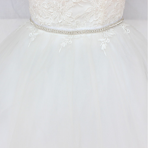 

Satin / Tulle Wedding / Special Occasion Sash With Crystals / Rhinestones Women's Sashes
