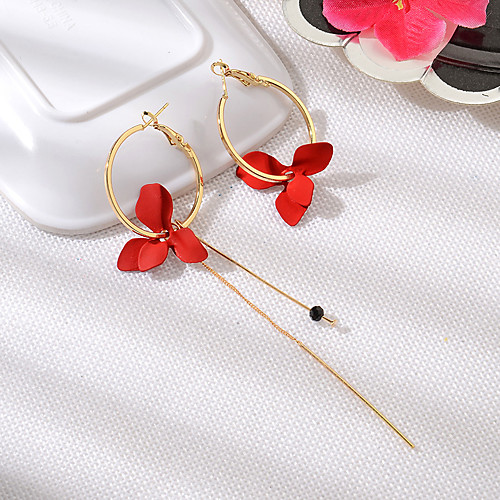 

Women's Mismatch Earrings Mismatched Flower Ladies Trendy Sweet Fashion Earrings Jewelry Black / Red / Green For Street Holiday 1 Pair