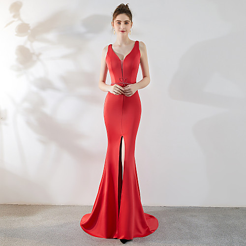 

Mermaid / Trumpet Elegant & Luxurious Elegant Formal Evening Dress Plunging Neck Sleeveless Sweep / Brush Train Satin with Crystals Split Front 2021