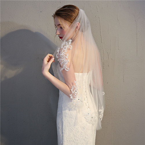 

One-tier Stylish Wedding Veil Fingertip Veils with Appliques / Sparkling Glitter 35.43 in (90cm) Lace / Tulle / Oval