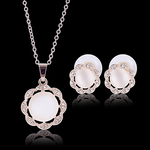 

Women's Stud Earrings Pendant Necklace Cut Out Leaf Flower Stylish Classic Gold Plated Earrings Jewelry Gold / Silver For Daily Work 1 set
