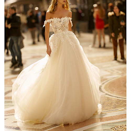 

A-Line Wedding Dresses Off Shoulder Sweep / Brush Train Lace Tulle Short Sleeve Romantic Illusion Detail with Appliques 2020