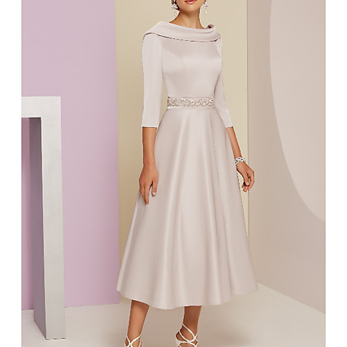 

A-Line Mother of the Bride Dress Elegant Vintage Plus Size Bateau Neck Tea Length Satin 3/4 Length Sleeve with Beading 2020