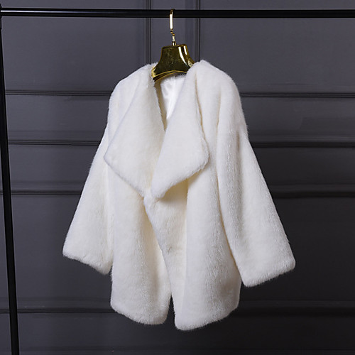 

Women's Solid Colored Winter Faux Fur Coat Regular Party Long Sleeve Faux Fur Coat Tops White