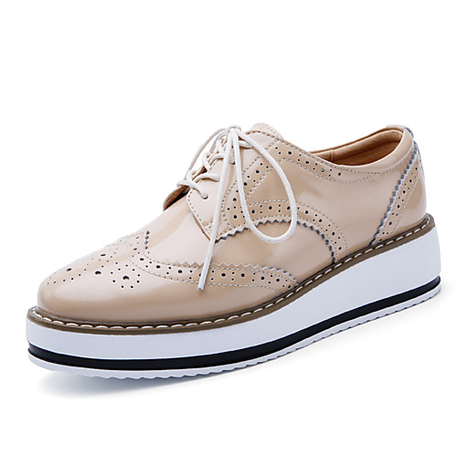 

Women's Oxfords Flat Heel Round Toe Cowhide Casual / British Walking Shoes Spring & Fall / Spring Burgundy / White / Black