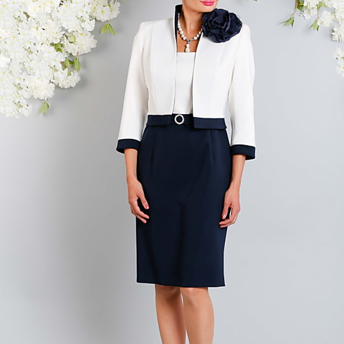 

Sheath / Column Mother of the Bride Dress Plus Size Elegant Jewel Neck Knee Length Polyester Short Sleeve with Ruching 2021