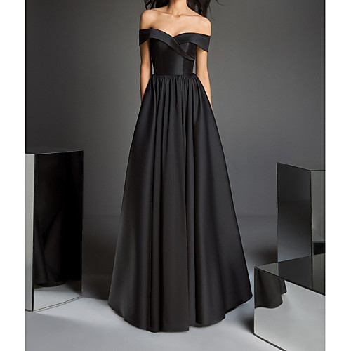 

A-Line Minimalist Black Prom Formal Evening Dress Off Shoulder Short Sleeve Floor Length Satin with Criss Cross Pleats 2020
