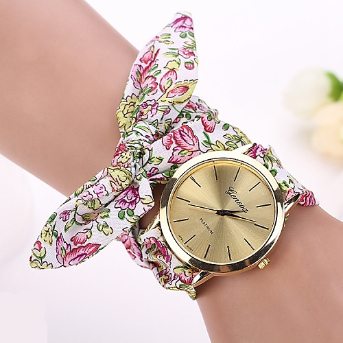 

Women's Bracelet Watch Wrist Watch Quartz White / Red Casual Watch Ladies Flower Fashion One Year Battery Life / Jinli 377