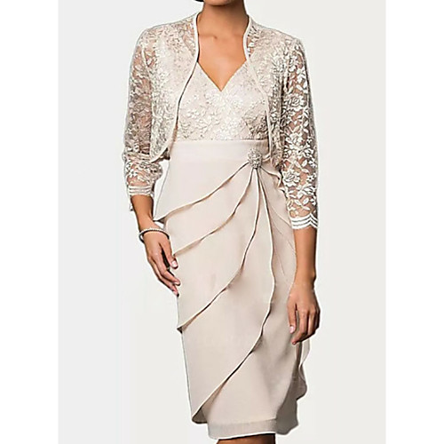 

Sheath / Column Mother of the Bride Dress Wrap Included Plunging Neck Knee Length Chiffon Sleeveless with Lace Tier Crystal Brooch 2021