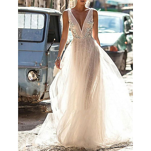 

A-Line Wedding Dresses V Neck Floor Length Tulle Regular Straps Boho Illusion Detail Plus Size Backless with Appliques 2020