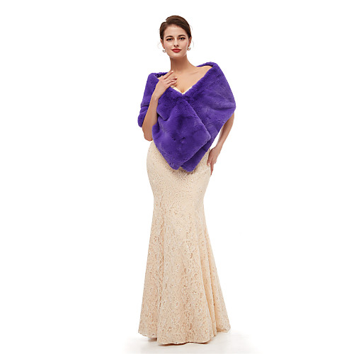 

Sleeveless Shawls Faux Fur Party / Evening Shawl & Wrap / Women's Wrap With Button