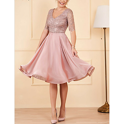 

A-Line Mother of the Bride Dress Plus Size V Neck Knee Length Satin Half Sleeve with Ruching 2021
