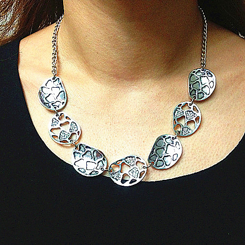 

Women's Choker Necklace Pendant Necklace Retro Precious Vintage Boho Zircon Silver Plated Chrome Silver 45 cm Necklace Jewelry For Christmas Halloween Party Evening Street Gift