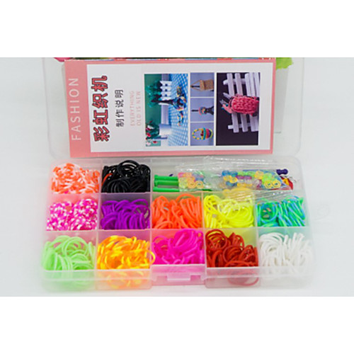 

BaoGuangNew Christmas Fashion Loom Set (600pcs Rubber Bands,1 Package Clips , 1 Hook,1 Looms,1Instructions)