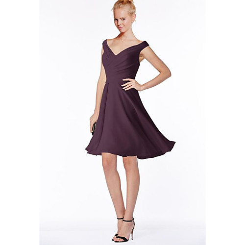 

A-Line V Neck Above Knee Chiffon Bridesmaid Dress with Ruching