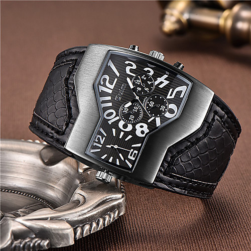 

Men's Military Watch Analog Quartz Luxury Compass Shock Resistant / One Year / Leather / Japanese
