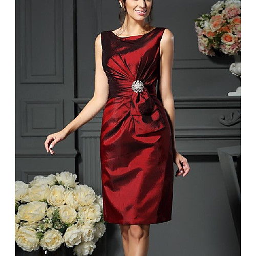 

Sheath / Column Mother of the Bride Dress Plus Size Jewel Neck Knee Length Taffeta Sleeveless with Crystals Ruching 2021