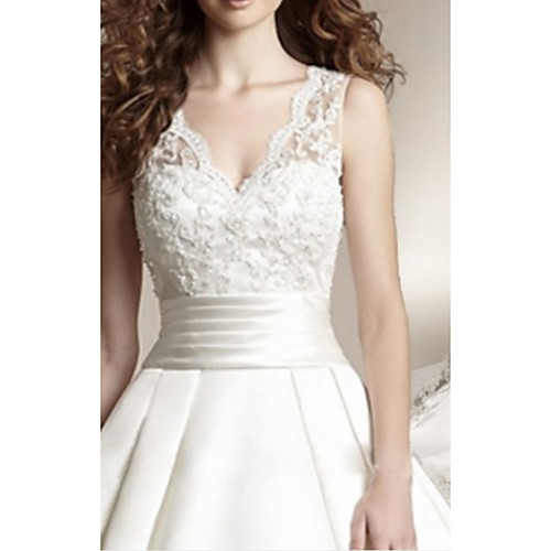 

A-Line Wedding Dresses V Neck Court Train Lace Regular Straps with Buttons Appliques 2020