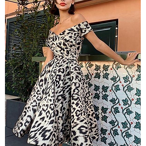 

Women's Sheath Dress - Short Sleeve Leopard Print V Neck Slim Black S M L XL