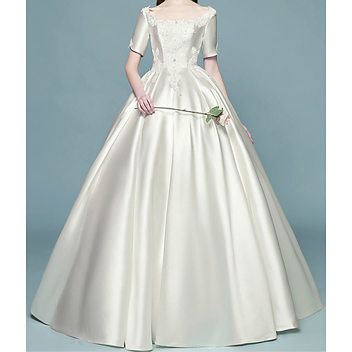 

Ball Gown Wedding Dresses Scoop Neck Floor Length Lace Satin Short Sleeve Formal Simple Plus Size with Pearls Lace Insert 2021