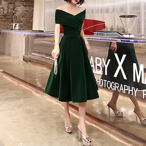 

A-Line Sexy Cocktail Party Prom Dress Off Shoulder Short Sleeve Tea Length Velvet with Ruched 2021