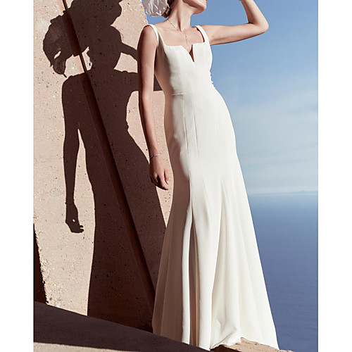 

Sheath / Column Wedding Dresses V Wire Floor Length Satin Sleeveless Country Beach Plus Size with Draping 2021