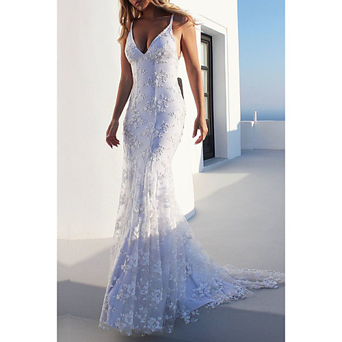 

Mermaid / Trumpet Wedding Dresses V Neck Sweep / Brush Train Lace Spaghetti Strap Casual Backless with Appliques 2020
