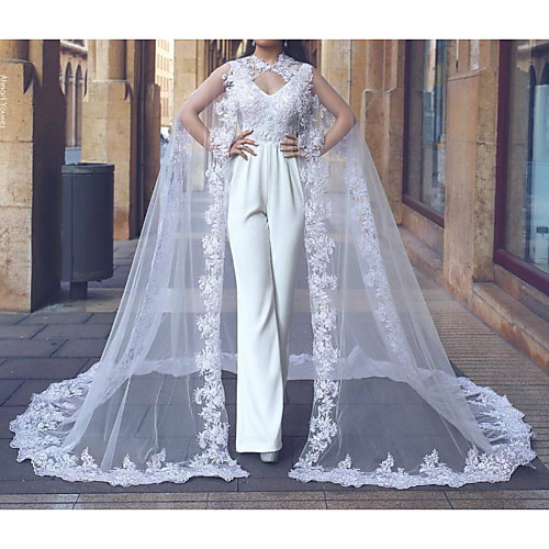 

Jumpsuits Wedding Dresses V Neck Court Train Lace Stretch Satin Sleeveless Country Plus Size with Lace Embroidery 2021