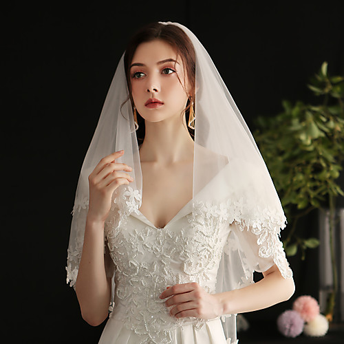 

Two-tier Lace / Sweet Wedding Veil Elbow Veils with Fringe Lace / Tulle