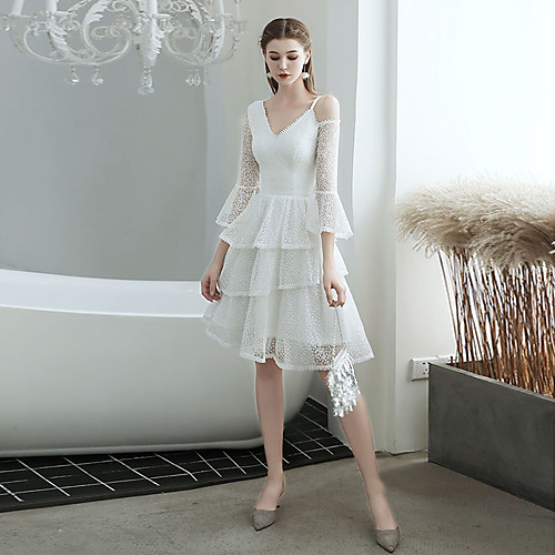 

A-Line Hot White Homecoming Cocktail Party Dress V Neck 3/4 Length Sleeve Knee Length Tulle with Tier 2021