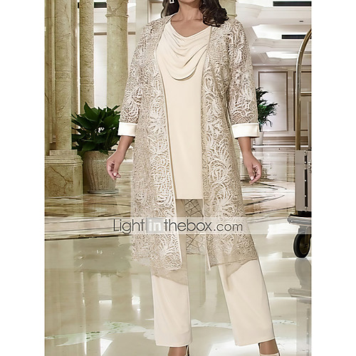 

Pantsuit / Jumpsuit Mother of the Bride Dress Elegant Cowl Neck Floor Length Lace Satin Long Sleeve with Lace 2021