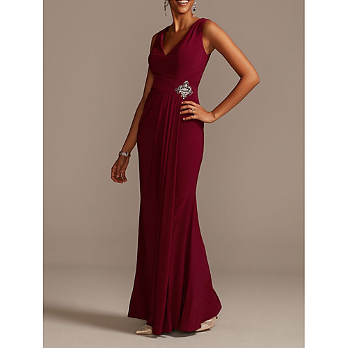 

Sheath / Column Mother of the Bride Dress Sexy V Neck Floor Length Stretch Satin Sleeveless with Pleats Beading Sequin 2021