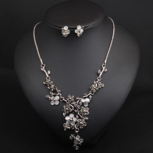 

Women's Crystal Bridal Jewelry Sets Fancy Flower Statement Colorful Earrings Jewelry Grey / Royal Blue For Wedding Party 1 set