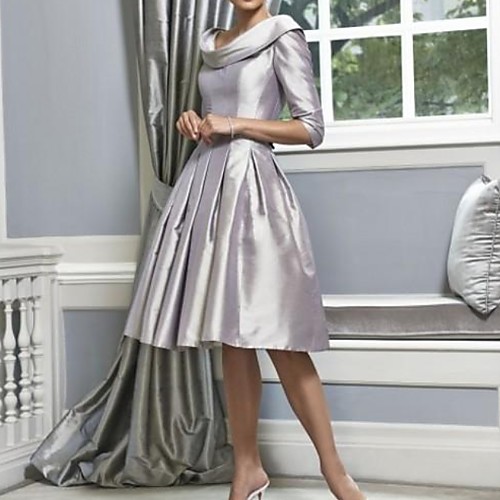 

A-Line Mother of the Bride Dress Sweet Bateau Neck Knee Length Polyester 3/4 Length Sleeve with Pleats 2021