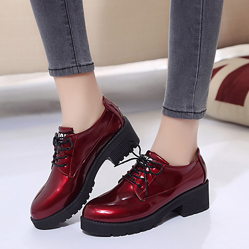 

Women's Oxfords Low Heel Round Toe British Daily Walking Shoes Patent Leather Solid Colored Black Burgundy