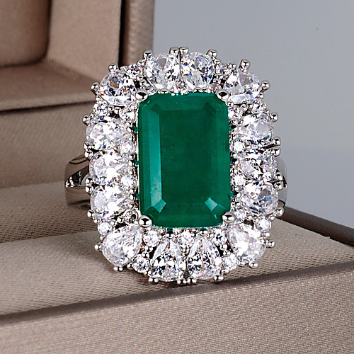 

8 carat Synthetic Emerald Ring Copper For Women's Emerald cut Antique Luxury Bridal Wedding Party Evening Formal High Quality Pave
