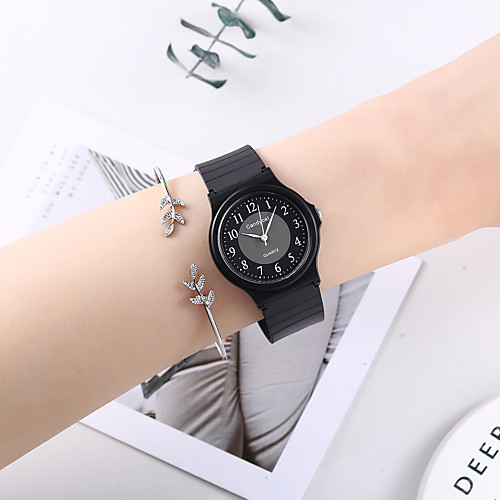 

Women's Bracelet Watch Quartz Watches Analog Quartz Minimalist Cute Creative Casual Watch / One Year / Silicone