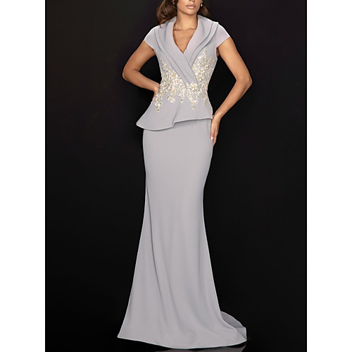 

Mermaid / Trumpet Mother of the Bride Dress Elegant V Neck Sweep / Brush Train Satin Short Sleeve with Appliques 2020