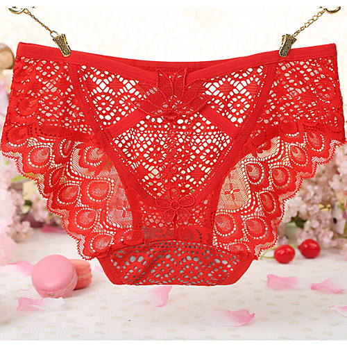 

Women's Lace / Cut Out / Flower Brief - Normal Low Waist Wine Purple Blushing Pink One-Size