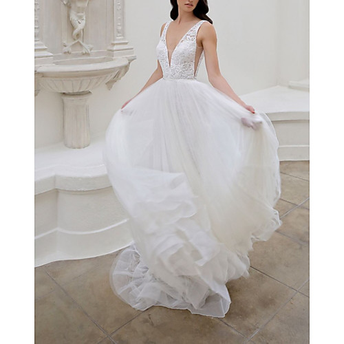 

A-Line Wedding Dresses V Neck Court Train Tulle Sleeveless Vintage Sexy Wedding Dress in Color with Draping 2021