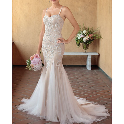 

Sheath / Column Wedding Dresses V Neck Court Train Lace Sleeveless Sexy Wedding Dress in Color with Lace Insert Appliques 2020