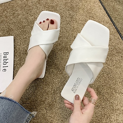

Women's Slippers & Flip-Flops Summer Flat Heel Open Toe Daily PU White / Black / Beige
