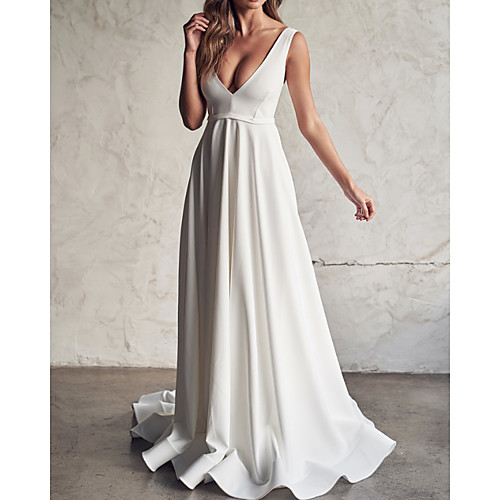 

A-Line Wedding Dresses V Neck Court Train Tulle Sleeveless Simple Wedding Dress in Color with Draping 2020
