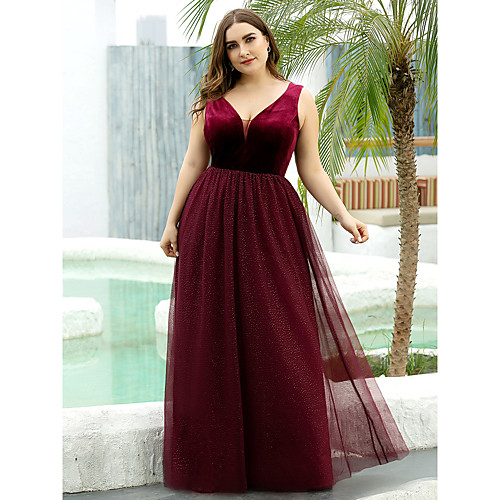 

A-Line Mother of the Bride Dress Plus Size Plunging Neck Floor Length Tulle Velvet Sleeveless with Pleats 2020